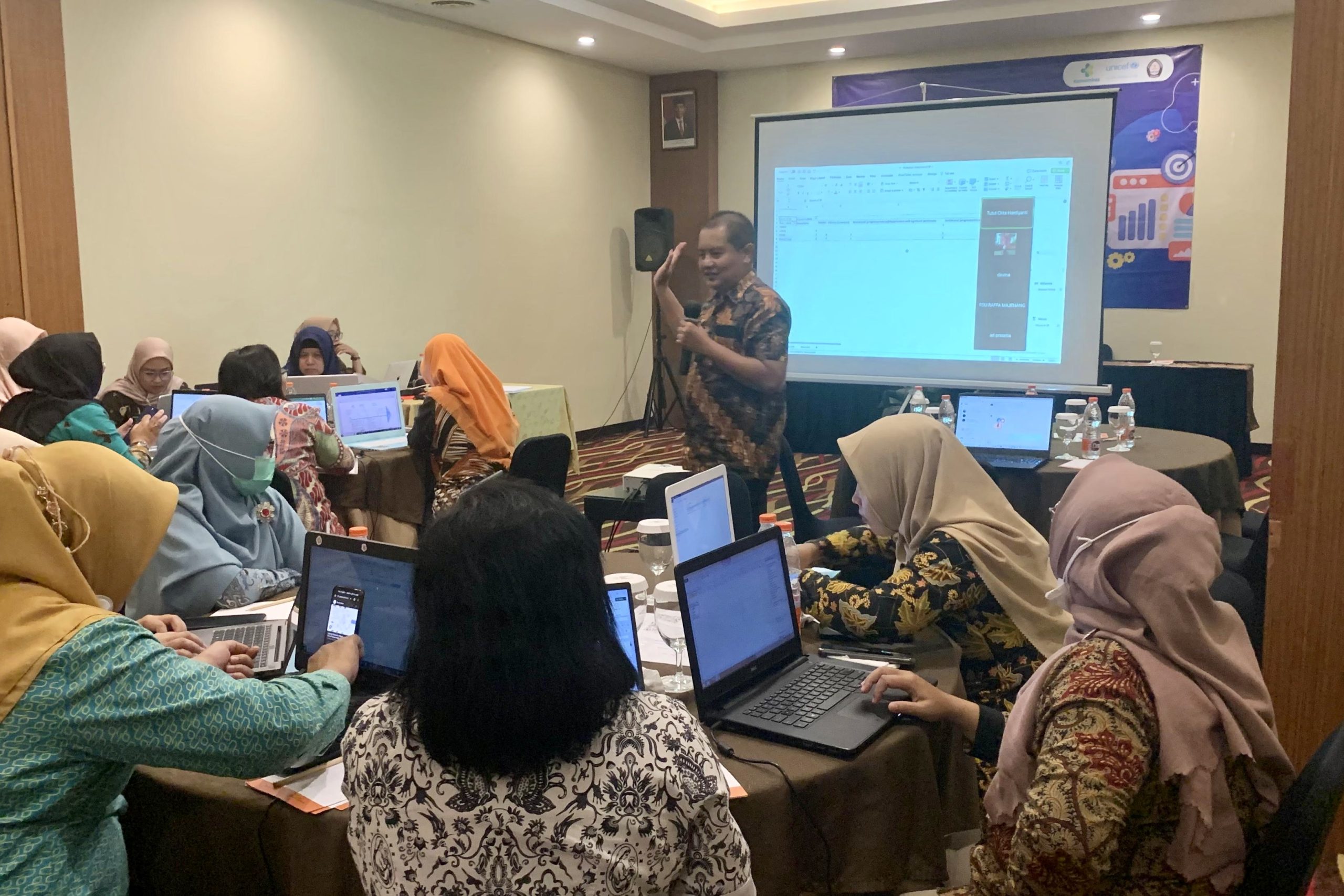 Kesehatan Ibu dan Bayi yang Terpercaya di Cilacap: Bidan Tantri Menyinari Setiap Langkah